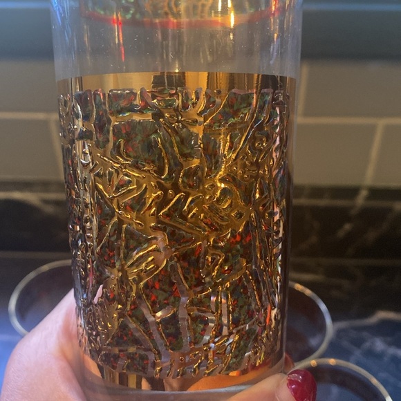 8 Vintage Dominion Glass Company  Gold Rimmed Glass Tumblers. Made in Canada - Picture 4 of 17